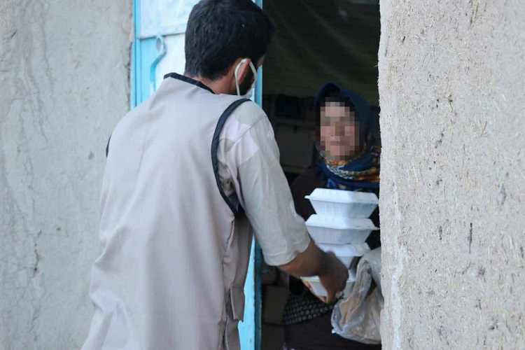 عکس | حضور گروه جهادی شهید سلگی در روستای محروم دارقشلاق