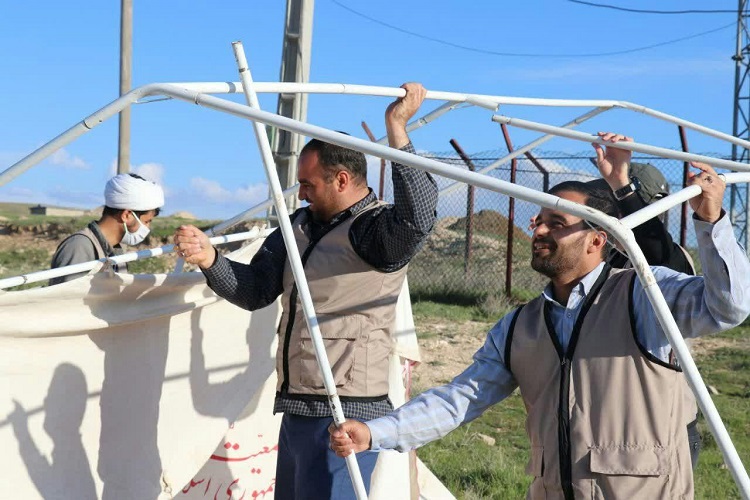 عکس | حضور گروه جهادی شهید سلگی در روستای محروم دارقشلاق