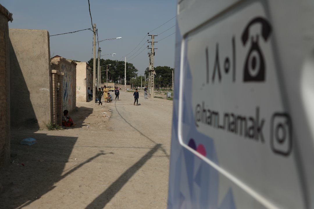 موفقیت طرح متفاوت هم‌نمک در توزیع ارزاق/ مناعت طبع نیازمندان در خرید رایگان