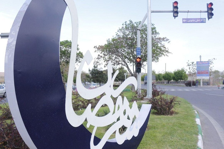 نصب المان&zwnj;های مناسبتی ماه رمضان در تبریز
