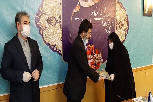 معلمان نمونه کشوری استان اردبیل تجلیل شدند