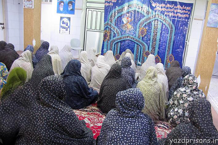 شرکت ممدجویان زندان یزد در آیین جزخوانی قرآن شرکت ممدجویان زندان یزد در آیین جزخوانی قرآن