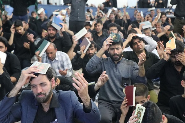 برگزاری مراسم معنوی شب قدر در هاله&zwnj;ای از ابهام