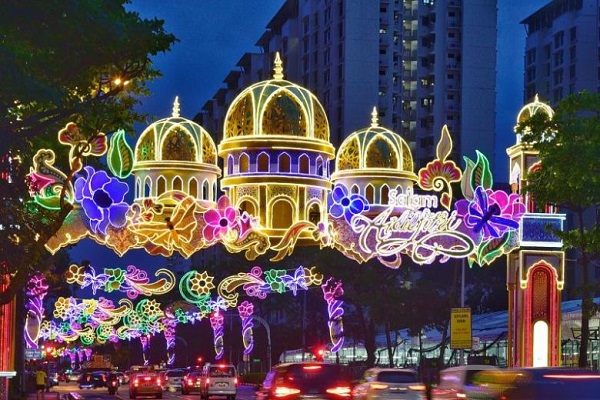 فیلم | رمضان در سنگاپور؛ فرصتی برای همنشینی بیشتر با خانواده و کلاس‌های آنلاین قرآن