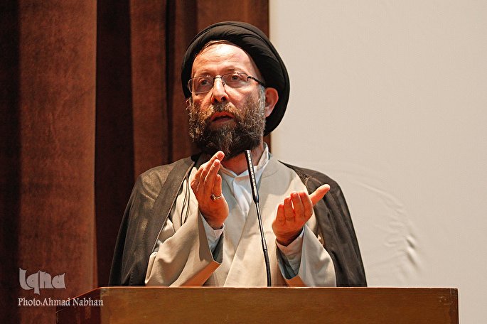 فیلم | دعا فقط لقلقه زبان نباشد