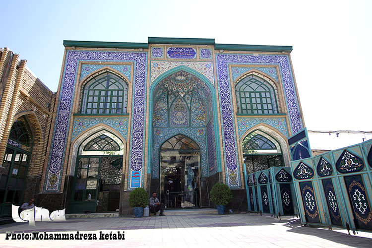 ارتقای بقعه شاهزاده حسین(ع) همدان به سایت گردشگری مذهبی آغاز شد