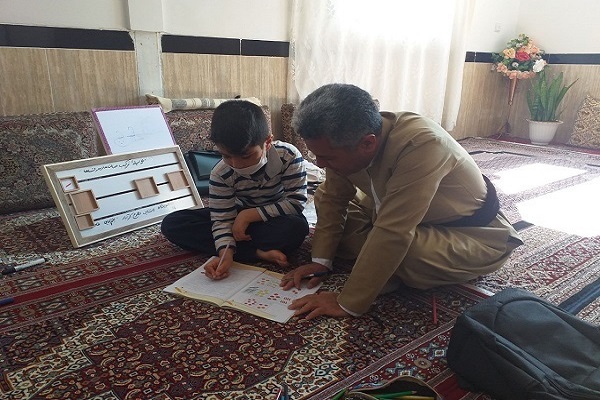 مشق عشق در سروآباد / آموزش تعطیل نیست