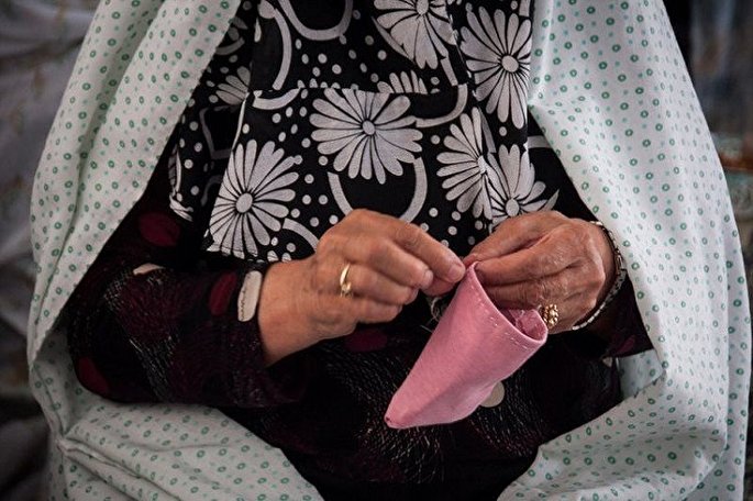 برگزاری مراسم «دوختن کیسه مراد» در سمنان