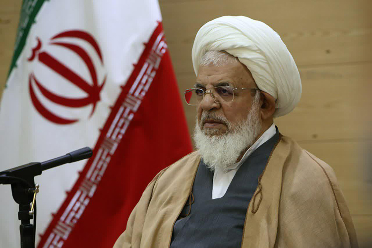 نسبت به امور مساجد و احیای کارکردهای آن بی&zwnj;توجه نباشیم