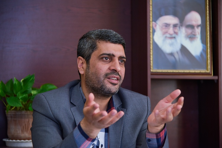انطباق نگرش اسلامی و انسانی در هندسه فکری امام(ره)