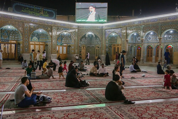 برنامه سخنرانی کارشناسان دینی در حرم مطهر حضرت معصومه(س) اعلام شد