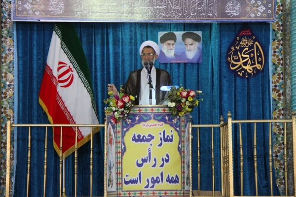 عکس | برپایی نماز جمعه شهرکرد، پس از ۳ ماه تعطیلی