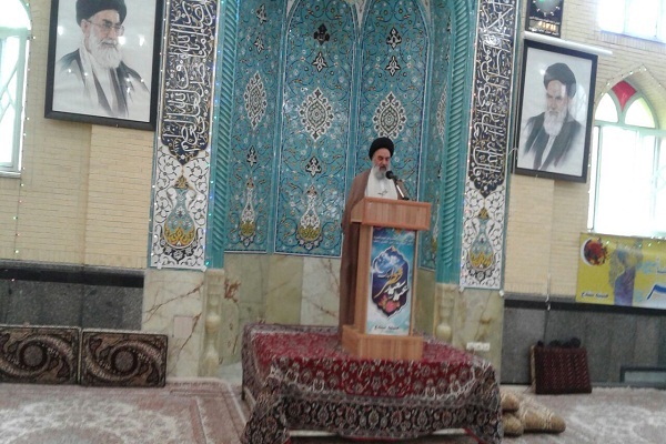 عکس | برپایی نماز عید فطر در سنندج