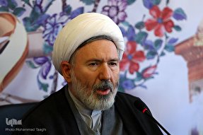 جامعه اسلامی از جدایی اندیشه دینی و علمی آسیب دیده است