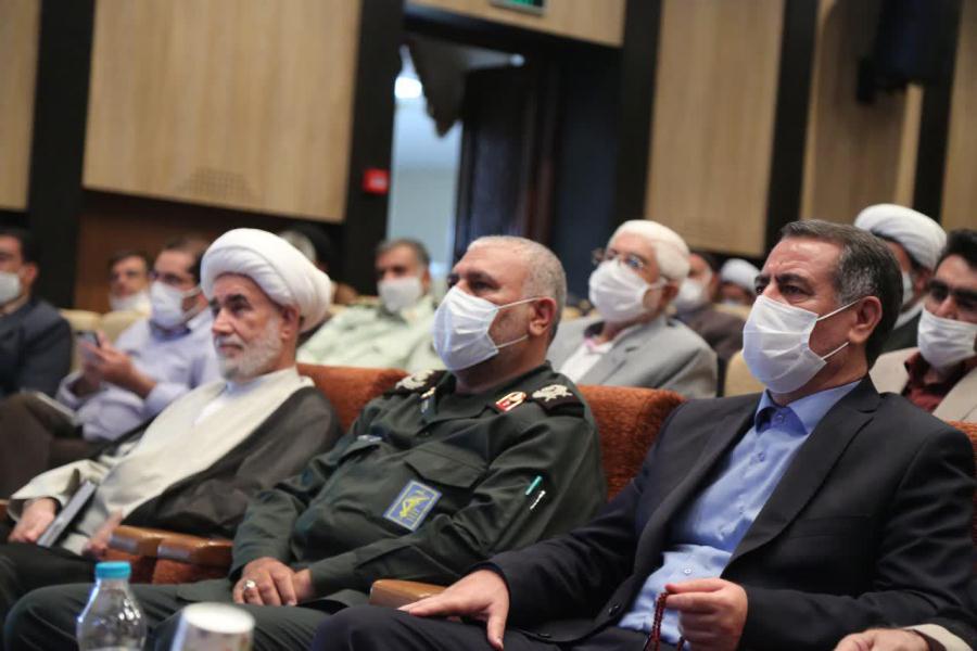 عکس | تقدیر از فعالان عرصه تبلیغ در چهارمحال‌وبختیاری