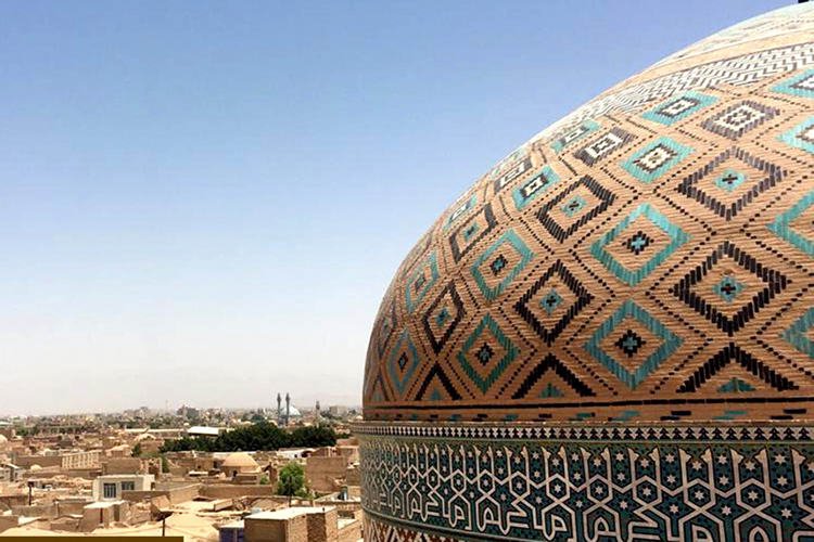 کاشی&zwnj;کاری گنبد مسجد جامع یزد مرمت می&zwnj;شود