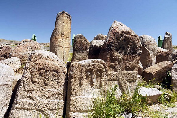 لحاظ پیوست فرهنگی برای تمامی پروژه&zwnj;های گردشگری اردبیل