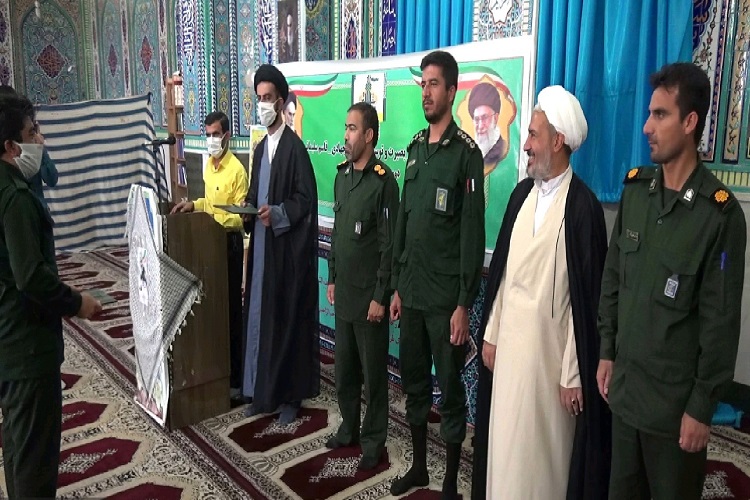 برگزیدگان جشنواره مالک اشتر تجلیل شدند برگزیدگان جشنواره مالک اشتر تجلیل شدند