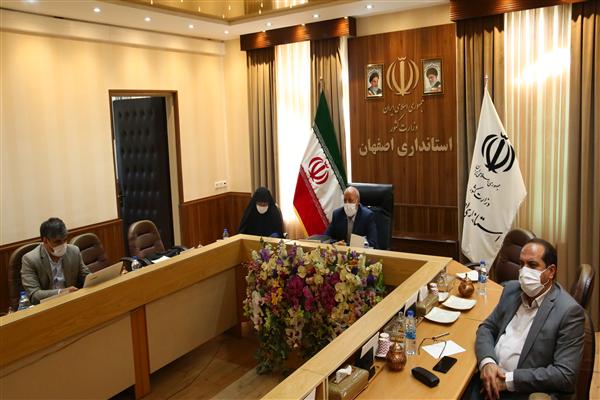 فرمانداران از برگزاری عروسی&zwnj;ها و مراسم&zwnj;های ترحیم جلوگیری کنند