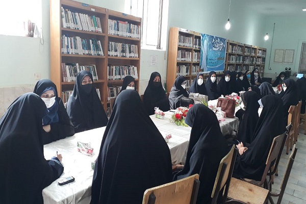ماسک حجابی در برابر کرونا است