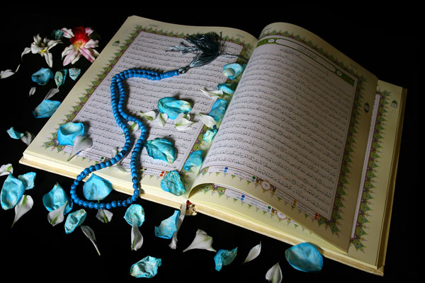توجه به آموزه‎های قرآنی بهترین راه مقابله با توطئه دشمنان است‎