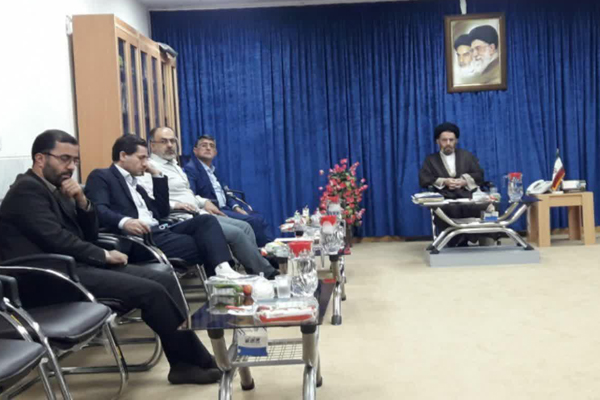 نمایندگان مجلس از ورود به مسائل جزئی خودداری کنند