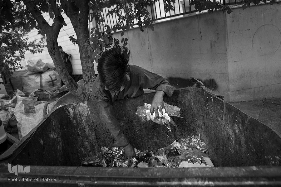 چرا هیچ برخوردی با باندهای قاچاق کودکان کار خیابان صورت نگرفته است؟