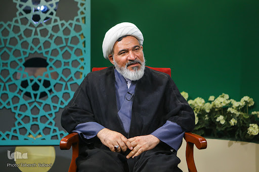 هدایت به امر، نشاندن انتظارات الهی در عرصه زندگی است / چرا نبوت بالاتر از امامت است؟