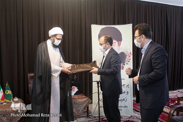 دیدار اعضای جهاد دانشگاهی همدان با نماینده ولی&zwnj;فقیه