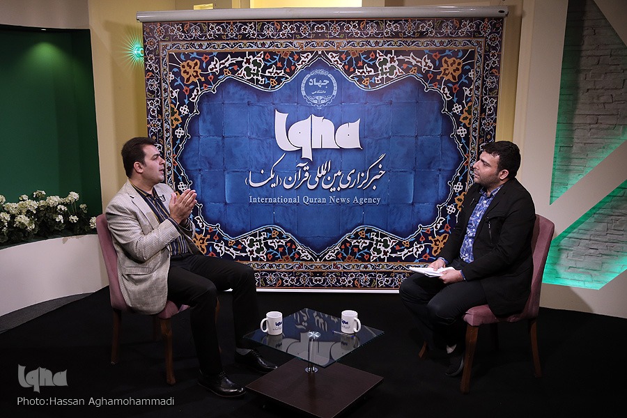 رضا روانبخش، کارشناس آواز و موسیقی ایرانی/////شیوه مثال‌زدنی مرحوم «شحات انور» در مناسب‌خوانی و ایجاد تعادل در تلاوت