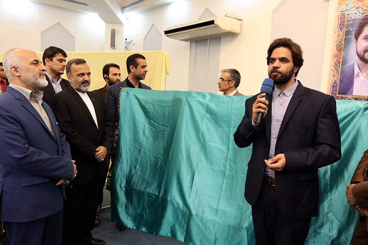 ترویج مفاهیم قرآنی به وسیله هنر، اصل قرآن است