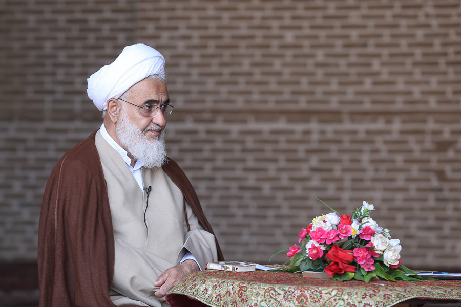 حرکت پیامبر (ص) در غدیر و مباهله راه زندگی ما را مشخص کرده است