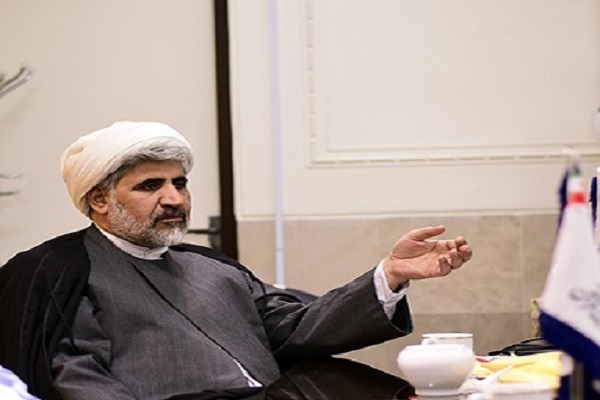 ضرر رسانده به دیگران با منطق امام حسین(ع) سازگار نیست