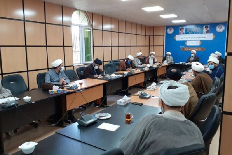 شورای راهبردی وُعاظ لرستان تشکیل شود