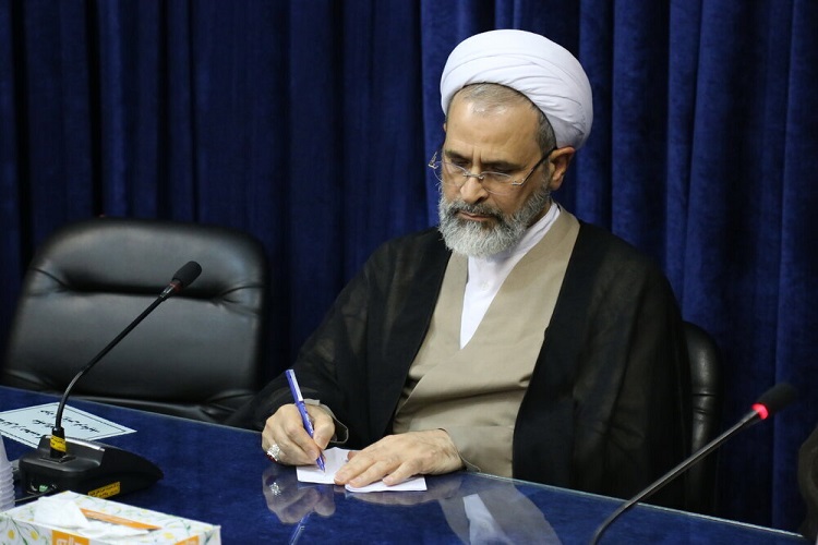 تصویر جامع سبک زندگی ایمانی در نهجالبلاغه/ تالیف 100 شرح و تفسیر تصویر جامع سبک زندگی ایمانی در نهجالبلاغه/ تالیف 100 شرح و تفسیر