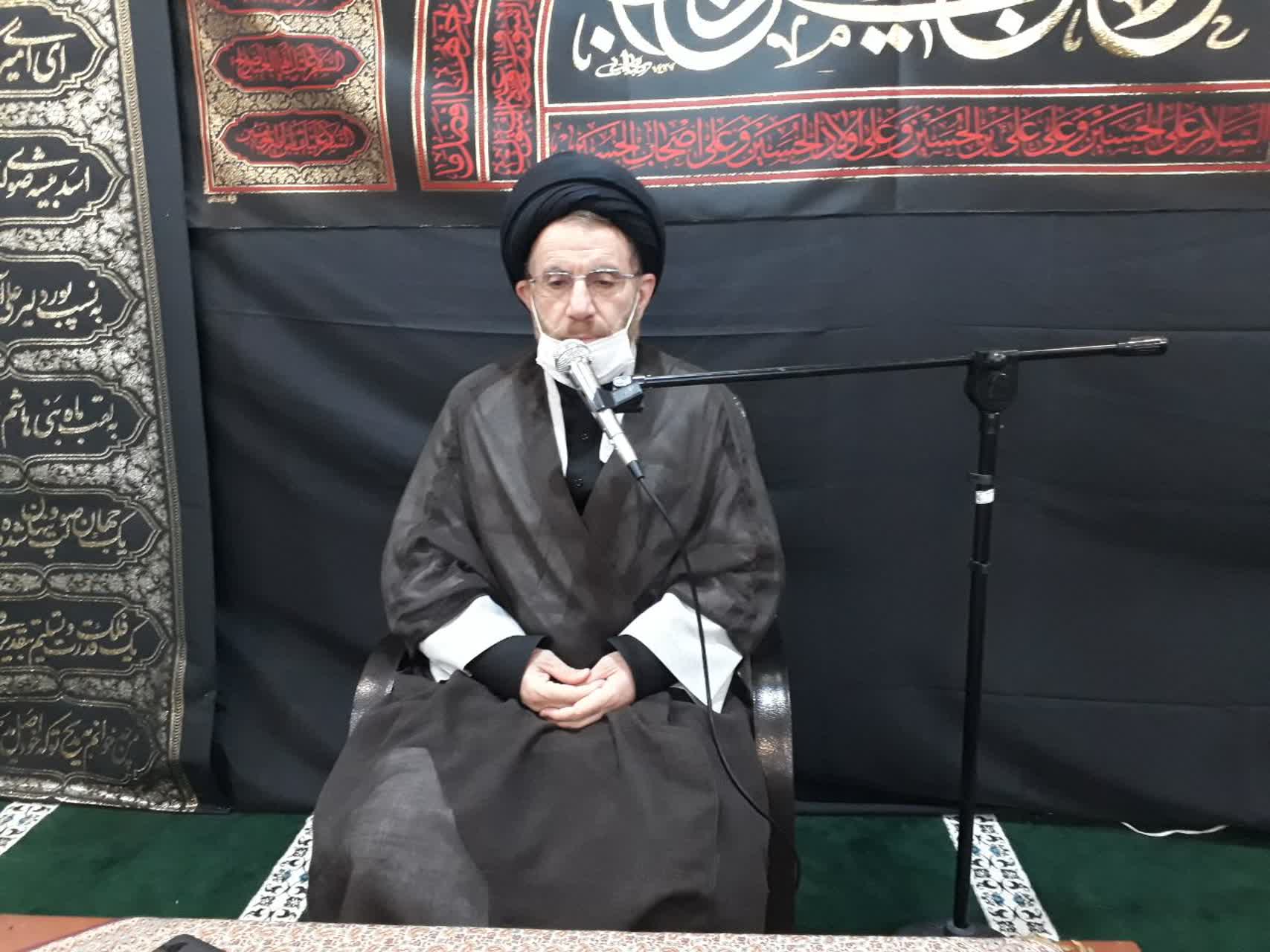 تربیت دینی دانش&zwnj;آموزان بقای انقلاب را تضمین می&zwnj;کند