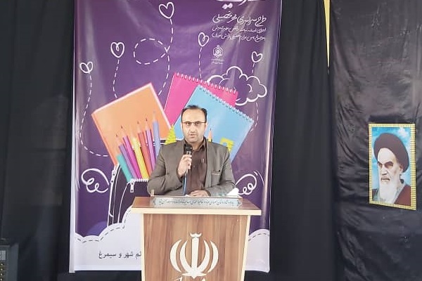 توزیع ۱۵۰ بسته مهر تحصیلی میان دانش&zwnj;آموزان قائمشهری