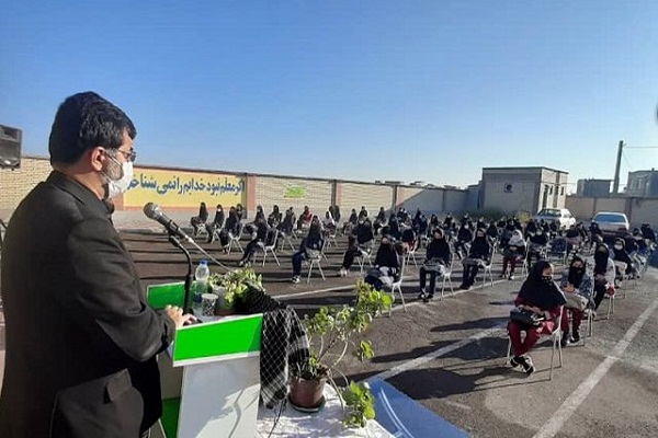دانش آموزان الگو&zwnj;های فرهنگ سازی در جامعه هستند