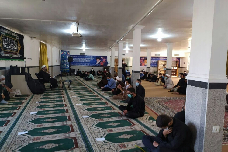 طلاب و روحانیون ملایر تجمع اعتراضی برگزار کردند طلاب و روحانیون ملایر تجمع اعتراضی برگزار کردند