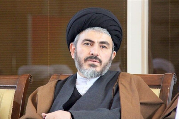 توهین به پیامبر اسلام(ص) نشانه استیصال استکبار در مقابله با گفتمان اسلامی است