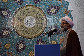 ادعای آزادی بیان در فرانسه چیزی جز ریاکاری نیست / توهین به مقدسات اسلام را نمی پذیریم