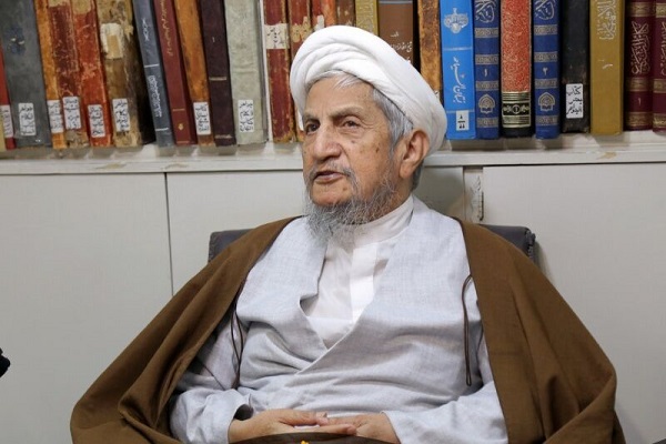 پیام استاندار اصفهان در پی ارتحال آیت الله صانعی