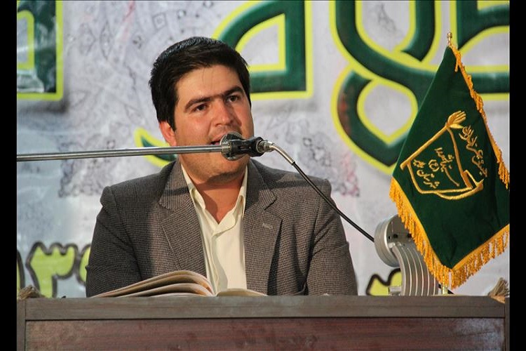 احسان بیات؛ رتبه سوم کشور در مسابقات قرآن فرهنگیان