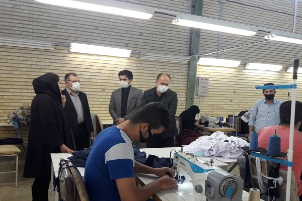 حمایت از واحد&zwnj;های تولیدی اشتغال پایدار را به دنبال دارد