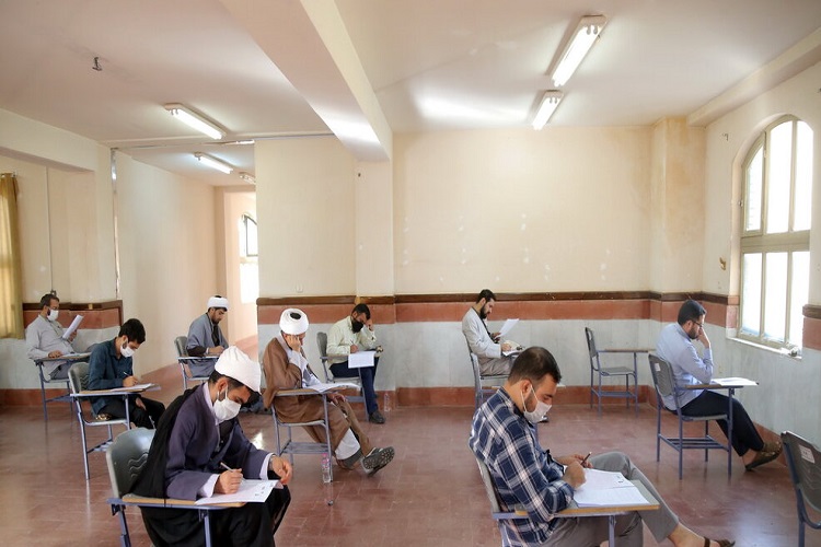 آزمون دکتری دانشگاه معارف اسلامی برگزار شد