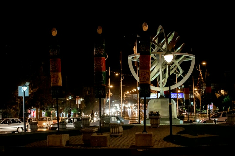 عکس| مشکی پوشی همدان در عزای سیدالشهدا(ع) عکس| مشکی پوشی همدان در عزای سیدالشهدا(ع)