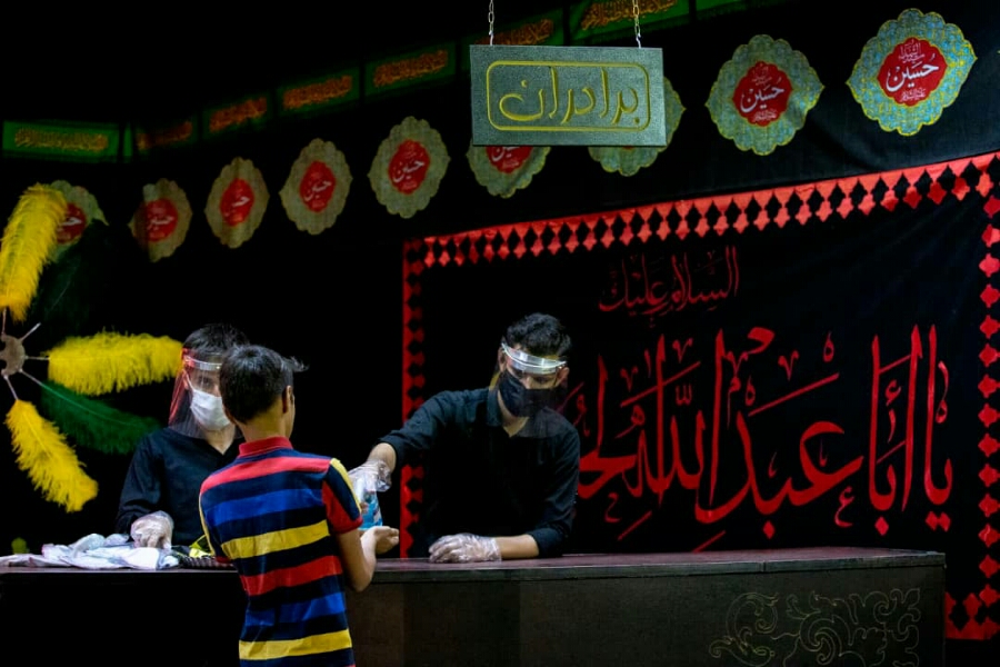 عکس| مشکی پوشی همدان در عزای سیدالشهدا(ع) عکس| مشکی پوشی همدان در عزای سیدالشهدا(ع)