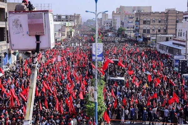از عزاداری باشکوه یمنیها تا راهپیمایی عاشورایی لبنانیها با خودرو از عزاداری باشکوه یمنیها تا راهپیمایی عاشورایی لبنانیها با خودرو