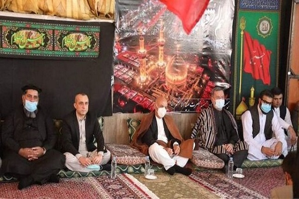 از عزاداری باشکوه یمنیها تا راهپیمایی عاشورایی لبنانیها با خودرو از عزاداری باشکوه یمنیها تا راهپیمایی عاشورایی لبنانیها با خودرو