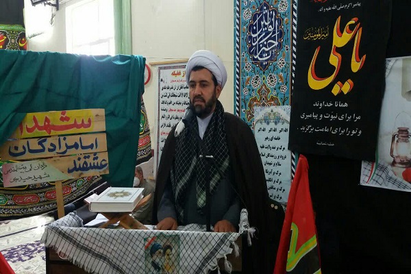 ادای احترام فرماندار ملایر به کادر درمانی و ایثارگران دفاع مقدس